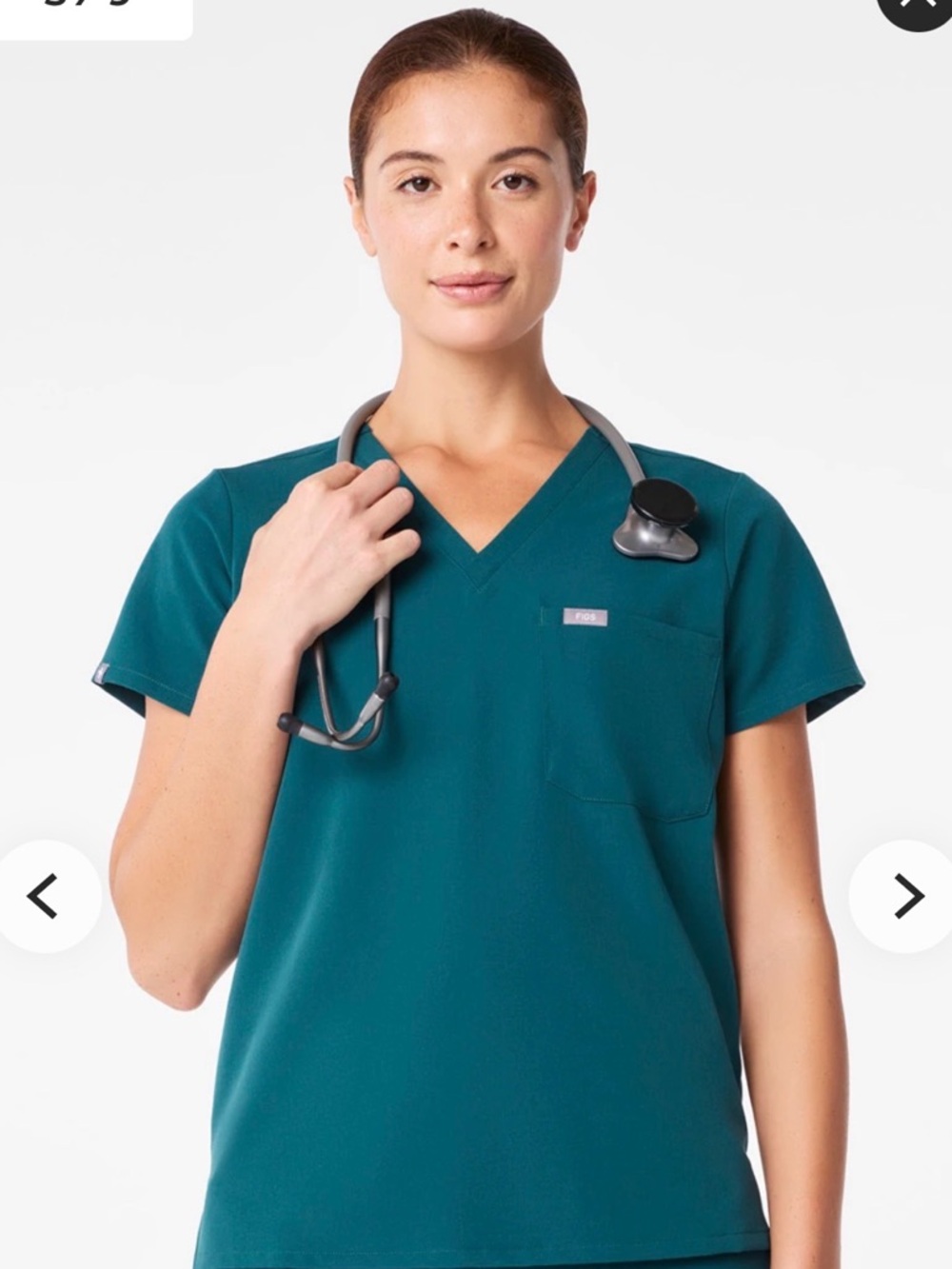 Figs Caribbean Blue Catarina Scrub Top